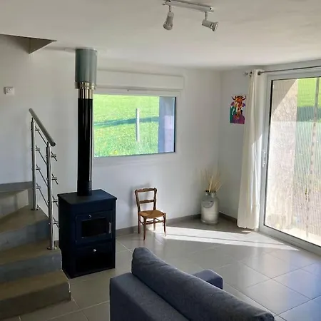 Dom wakacyjny Maison A La Campagne